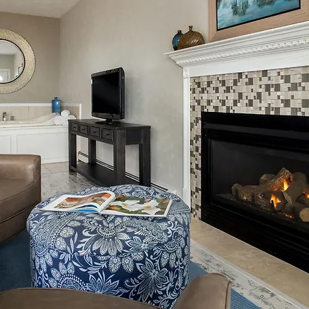 Huron House-3